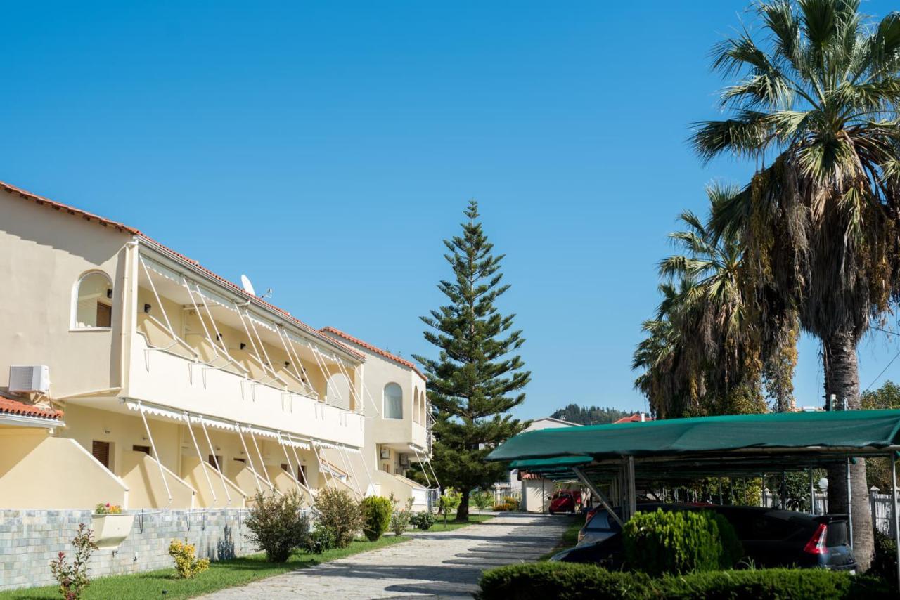 Katerina Hotel Канали Екстериор снимка